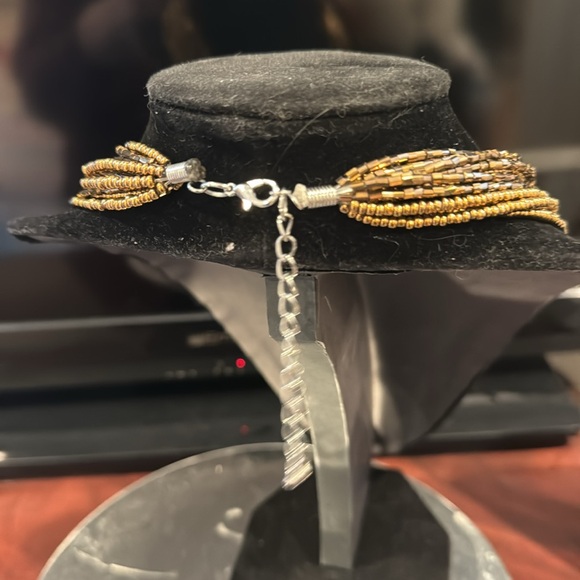 Gorgeous gold necklace EUC perfect condition - Picture 4 of 5